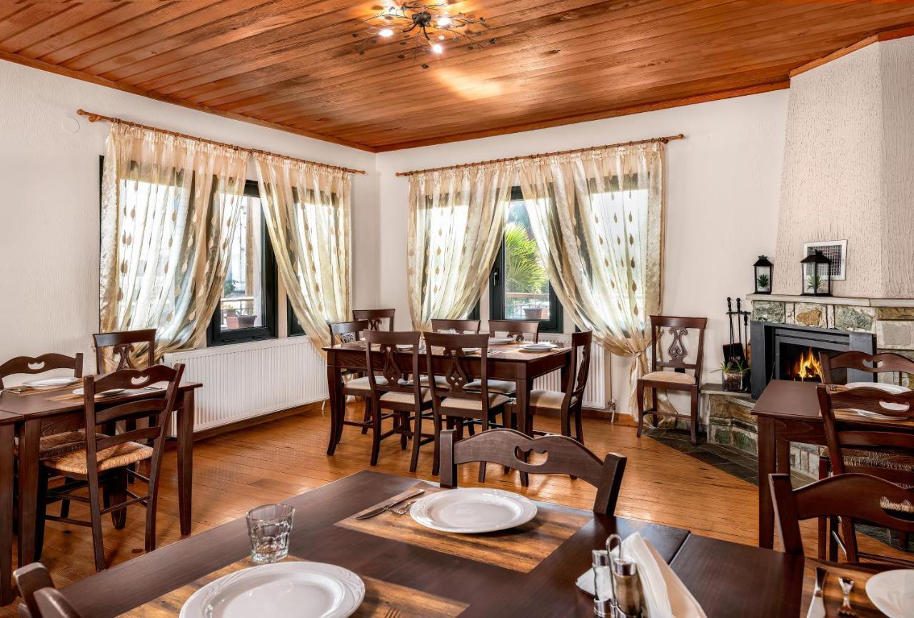 Limnaio Hotel Khrisokhórafa Bagian luar foto