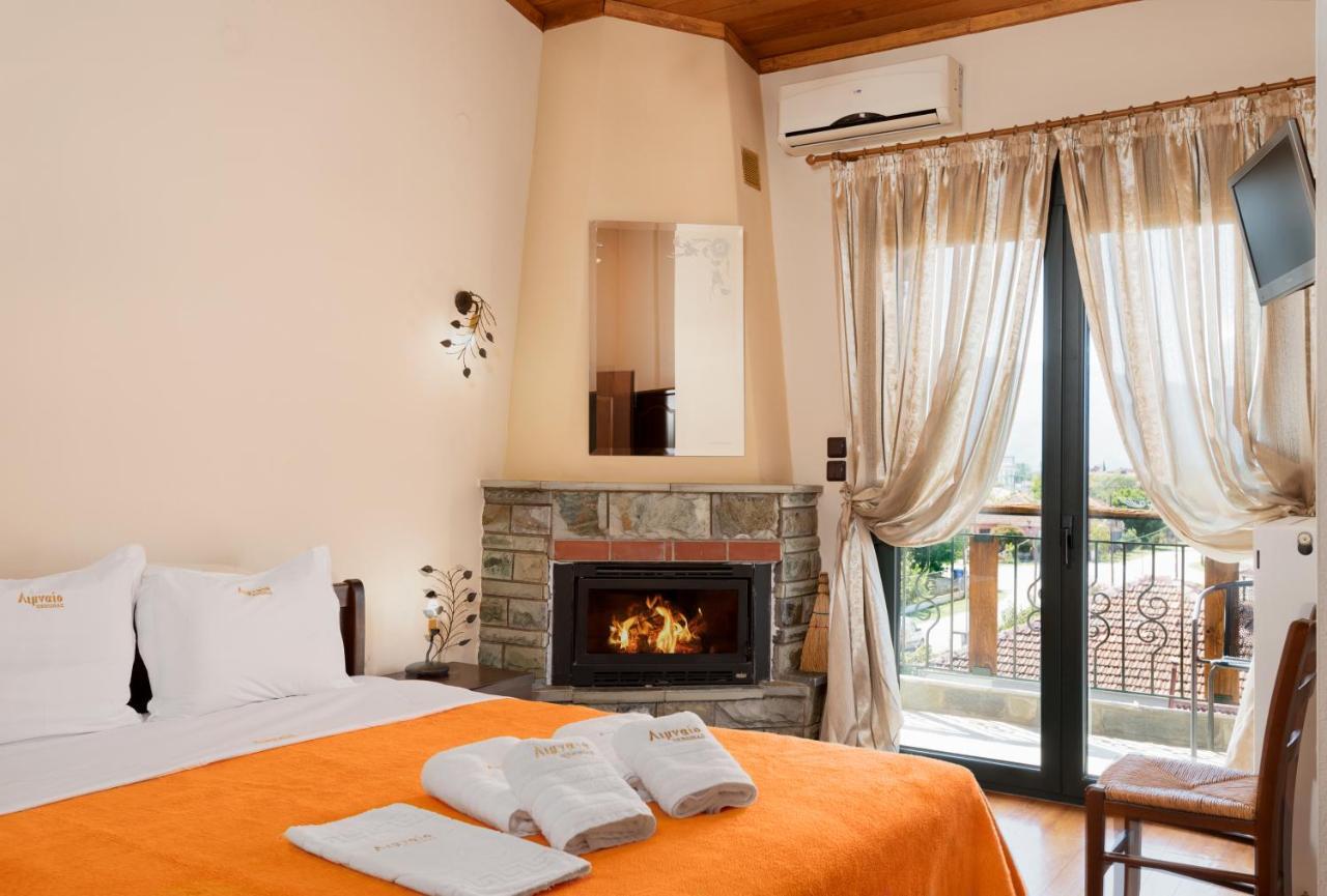 Limnaio Hotel Khrisokhórafa Bagian luar foto